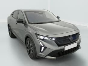 Renault Rafale e-tech full hybrid 131