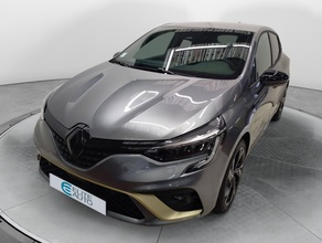 Renault Clio v clio e-tech full hybrid 145