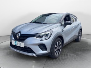Renault Captur captur e-tech full hybrid 145