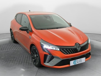 Renault Clio v clio e-tech full hybrid 145