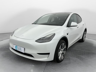 Tesla Model y model y standard rwd