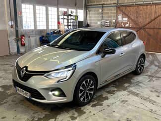 Renault Clio v clio blue dci 115