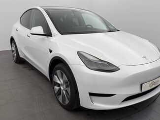 Tesla Model y model y standard rwd